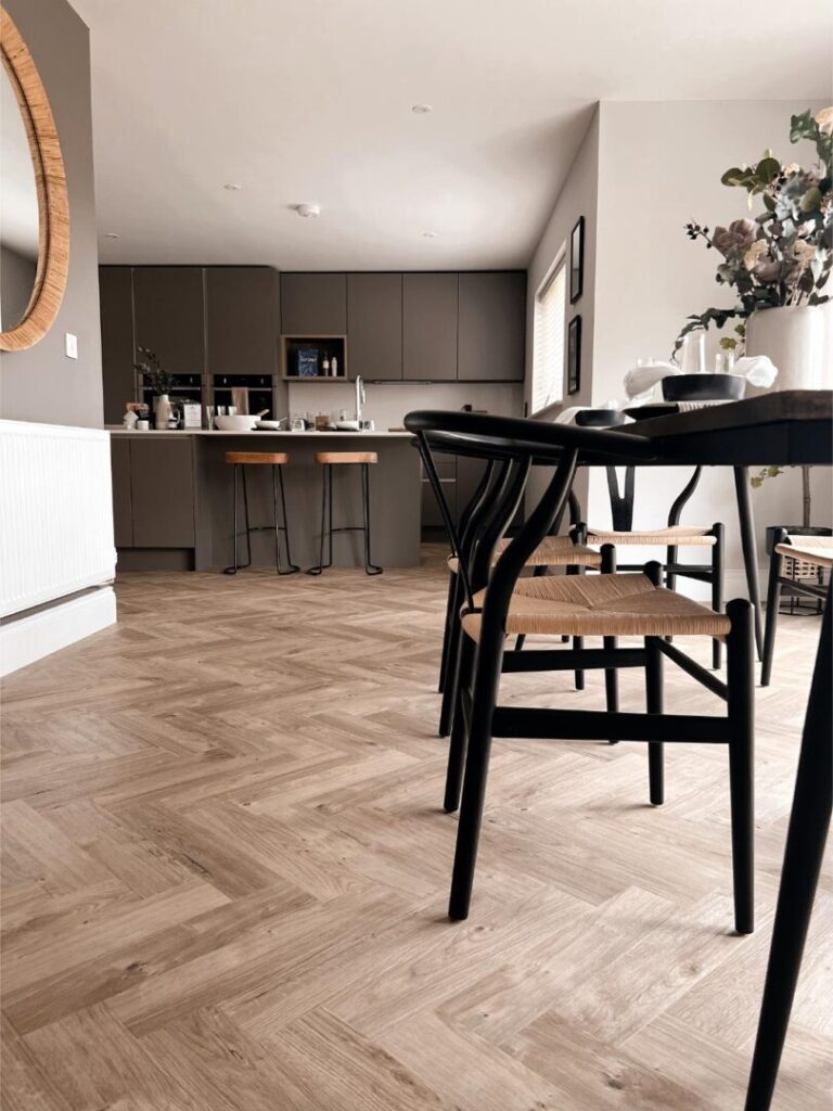 Amtico Spacia Sun-Bleached Oak Flooring
